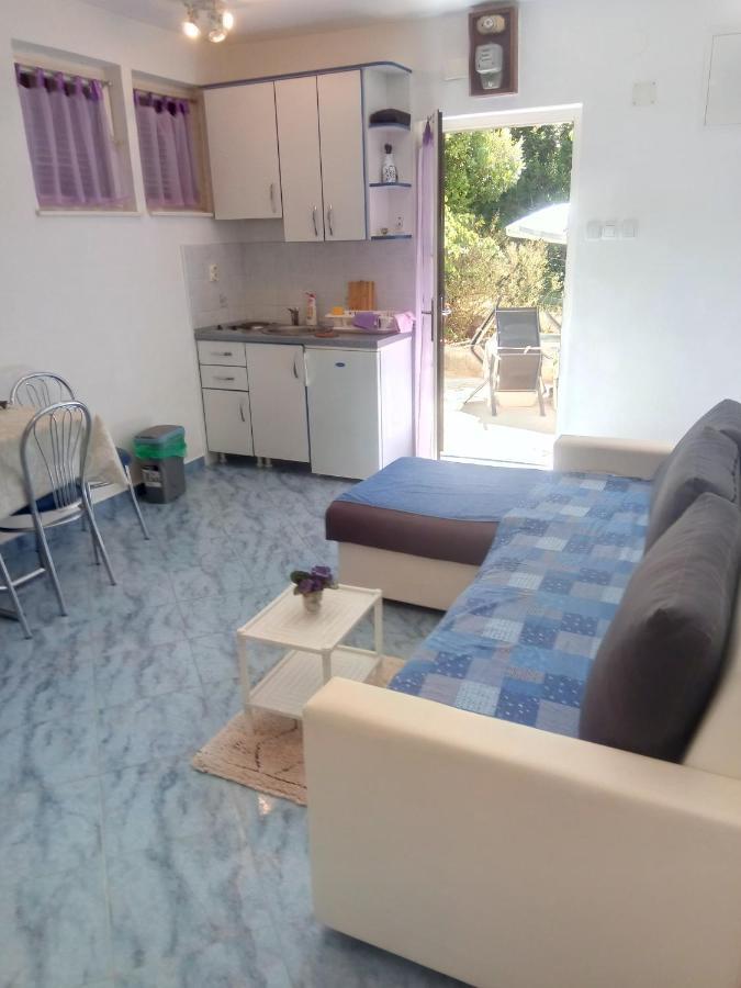 Apartmani "Ostro" Crikvenica Kraljevica Exterior foto